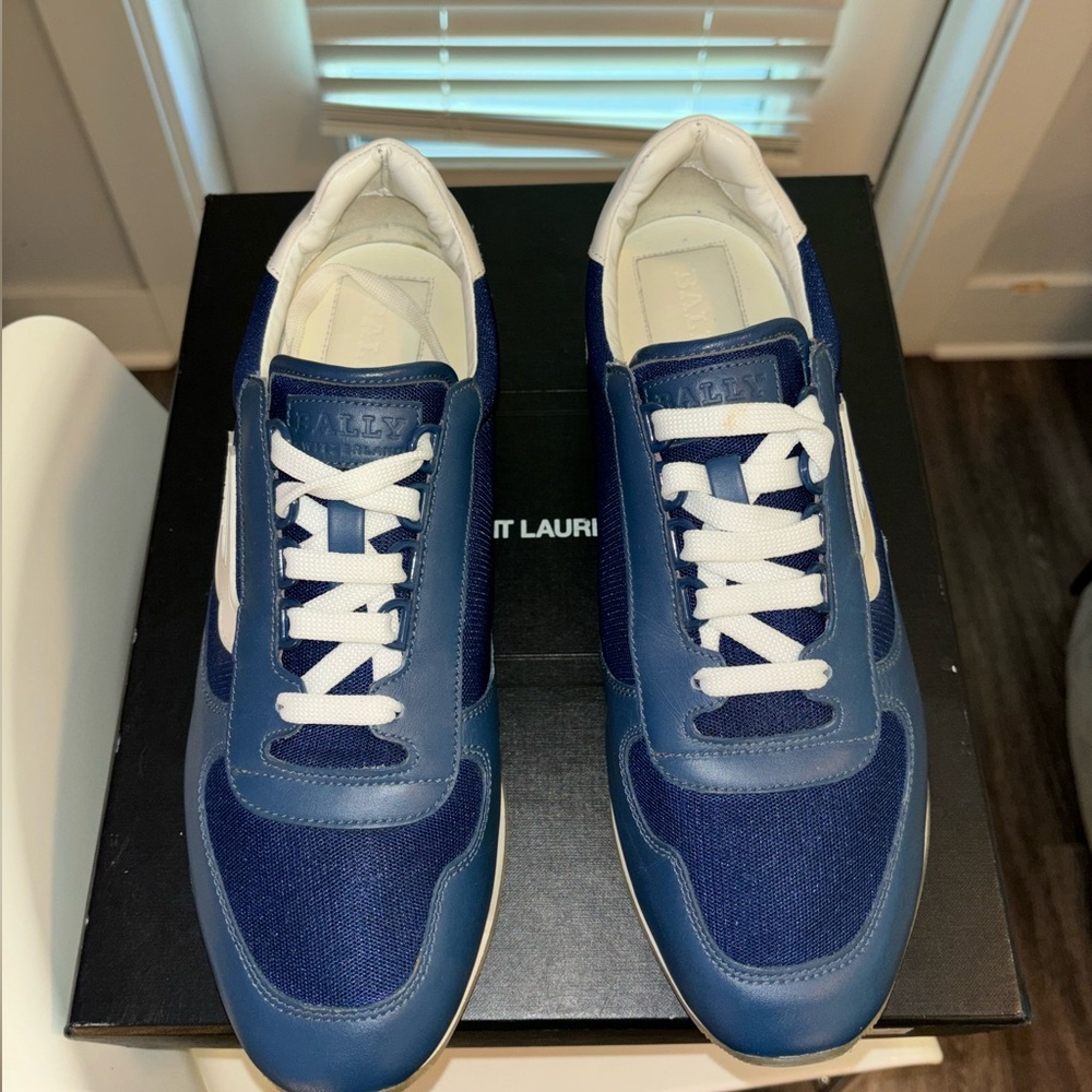 Italian Bally shoes size 44